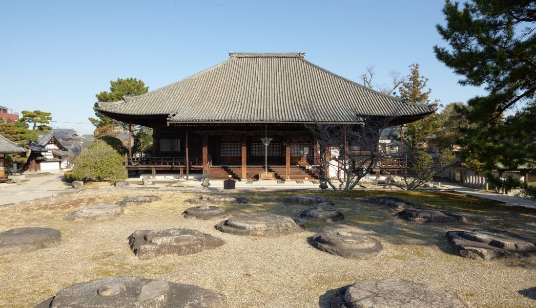 西大寺の外観